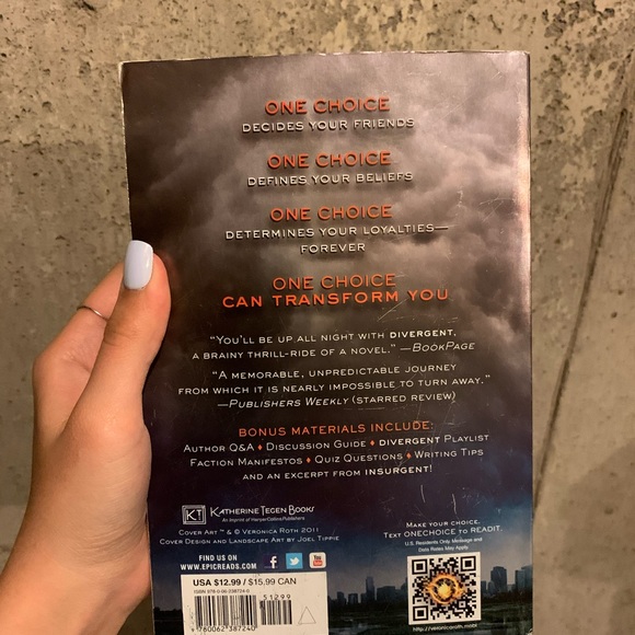 book - Picture 2 of 3